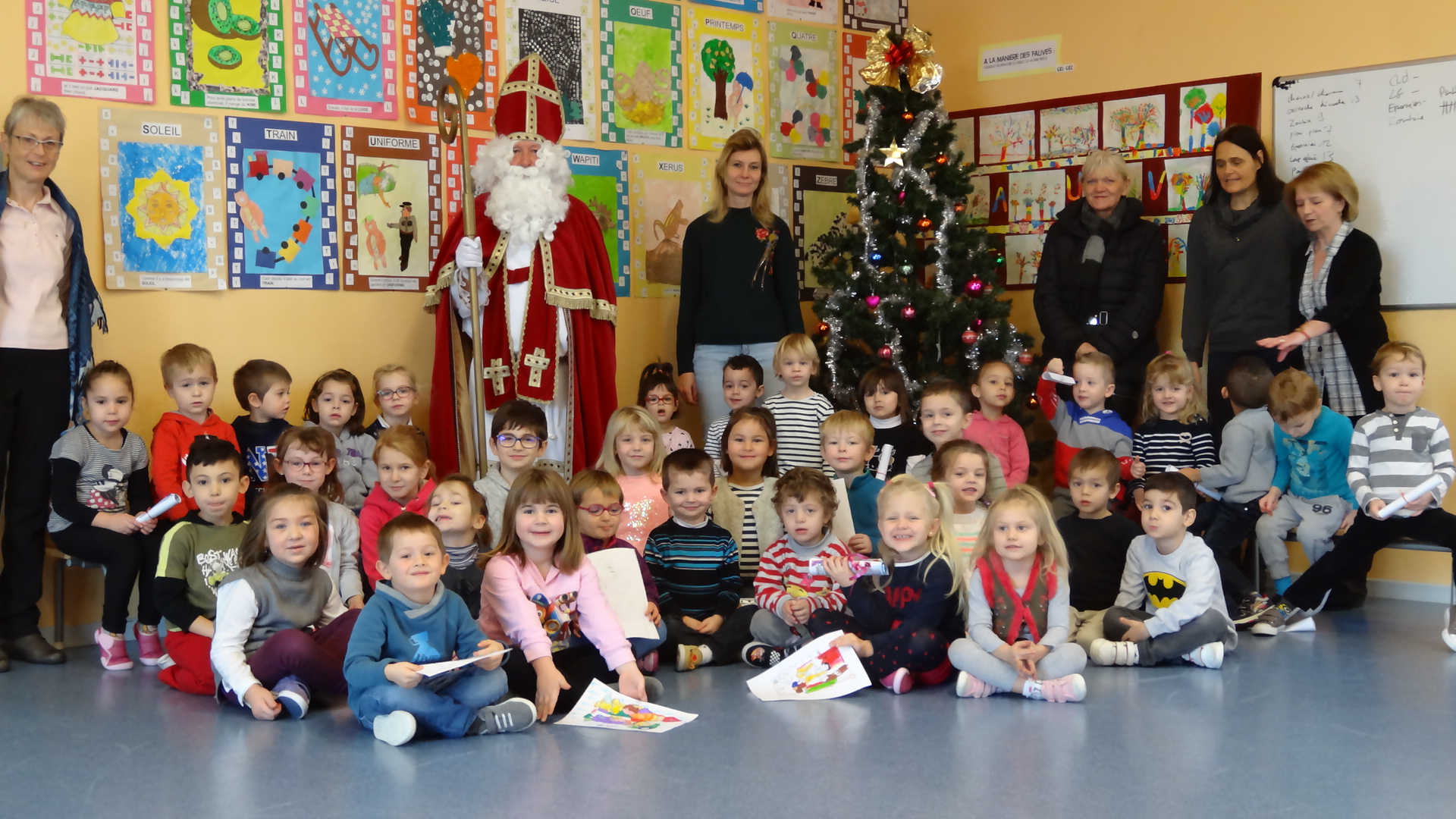 st-nicolas-a-lecole-maternelle